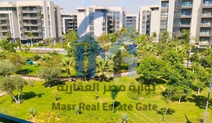 شقة في بريفادو بمدينتي للإيجار مساحة 137 م²