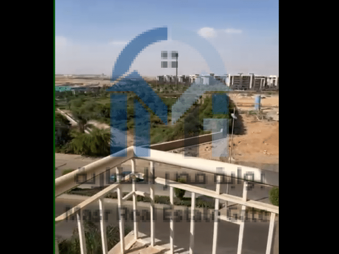 شقة للإيجار بمدينتي B12