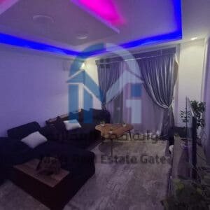 شقة مفروشة مكيفة للإيجار بمدينتي B6 مساحة 192 م²